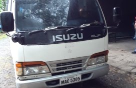 Isuzu Elf 2016 for sale in Bacolod