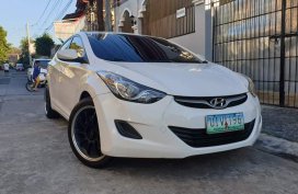 SALE 2012 Hyundai Elantra a/t