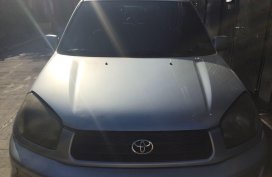 Selling Silver Toyota Rav4 2003 in Las Piñas