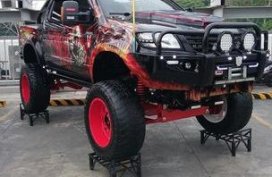 Black Toyota Hilux 2013 for sale in Valencia