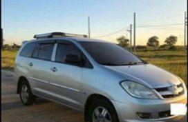 Silver Toyota Innova 2005 for sale in Manila