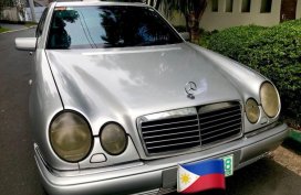 Silver Mercedes-Benz E-Class 1998 for sale in Manila