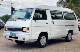 2008 Mitsubishi L300 Versa Van