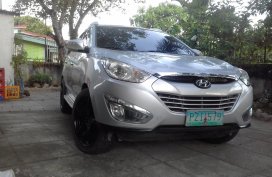 2011 HYUNDAI TUCSON 