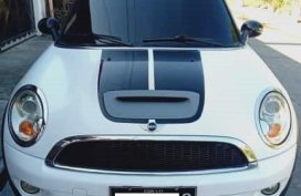 Selling White Mini Cooper 2010 Hatchback in Angeles