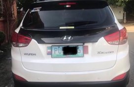 Selling White Hyundai Tucson 2010 SUV / MPV in General Trias