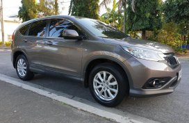 Sell Grey 2014 Honda Cr-V SUV / MPV in Manila