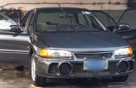 MITSU LANCER PIZZA GLXI 1998