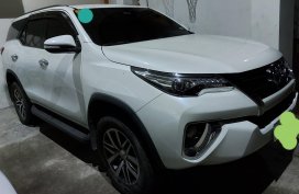Toyota Fortuner 2016 model 2.4 V Diesel 4x2 Automatic 