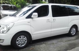 White Hyundai Grand Starex 2018 Model For Sale 