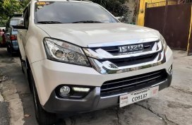 Selling Pearl White Isuzu Mu-X 2016 in Quezon City