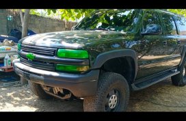  Selling Black 2001 Chevrolet Suburban in Quezon City