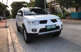 Pearl White Mitsubishi Montero Sport 2013 for sale in Quezon City