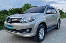 Selling Beige Toyota Fortuner 2014 in Cavite