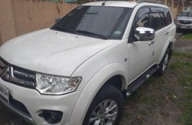 White Mitsubishi Outlander 2008 for sale in Bacolod