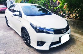 2016 Toyota Corolla Altis 2.0V 
