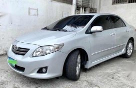 Selling Silver Toyota Corolla in Manila
