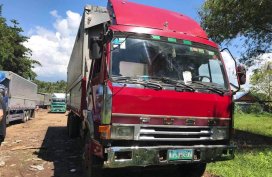 Mitsubishi Fuso Wingvan 1989