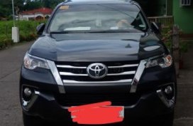 Selling Black Toyota 4Runner in Manila