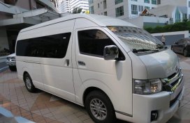 Sell White Toyota Grandia in Manila