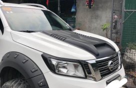 White Nissan Navara for sale in Commonwealth Market