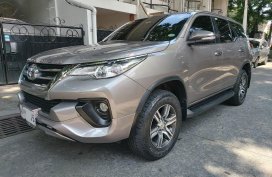 Selling Grey Toyota Fortuner 2017 in Manila