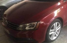 Selling Red Volkswagen Jetta for sale in Manila