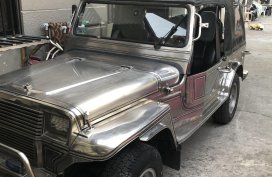 Silver Mitsubishi Lancer for sale in Angeles City