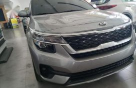 Sell Grey Kia Seltos for sale in Makati
