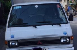 White Mitsubishi L300 for sale in Las Piñas