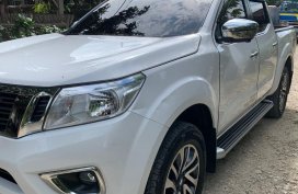 White Nissan Navara for sale in Kidapawan