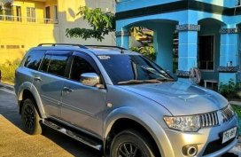 Selling Silver Mitsubishi Montero 2011 in Manila