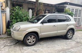 Sell Beige Hyundai Tucson in Mandaluyong