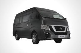 Nissan NV350 Urvan Premium 2.5 15-seater MT