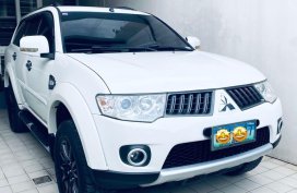 Pearl White Mitsubishi Montero sport for sale in Manila