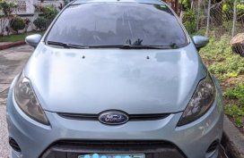 Selling Blue Ford Fiesta 2011 in Manila