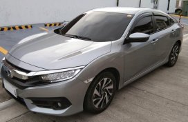 Selling Silver Honda Civic in Parañaque