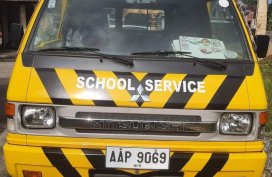 Selling Yellow Mitsubishi L300 in Antipolo