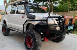 TOYOTA HILUX 2013 PEARL WHITE