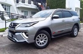 TOYOTA FOTUNER G 2019 original TRD 