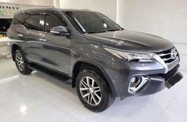 Selling Grey Toyota Fortuner 2016 in Manila
