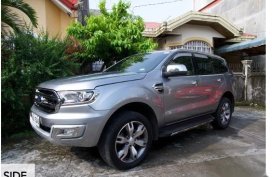 Silver Ford Everest 2016 for sale in Legazpi
