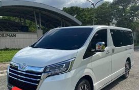 Toyota Super Grandia 2020