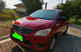 Toyota Innova J 2015