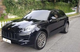Selling Black Porsche Macan in Makati