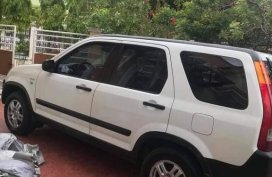 Selling White Honda Cr-V in Manila