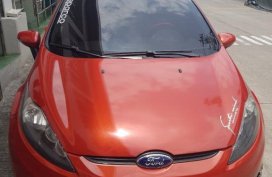 Sell Red Ford Fiesta in Parañaque