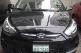 Selling Black Hyundai Accent in San Mateo