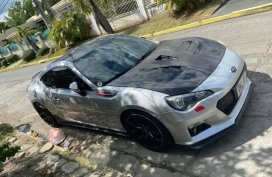 White Subaru Brz for sale in Parañaque