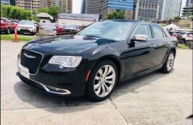 Black Chrysler 300c for sale in Manila